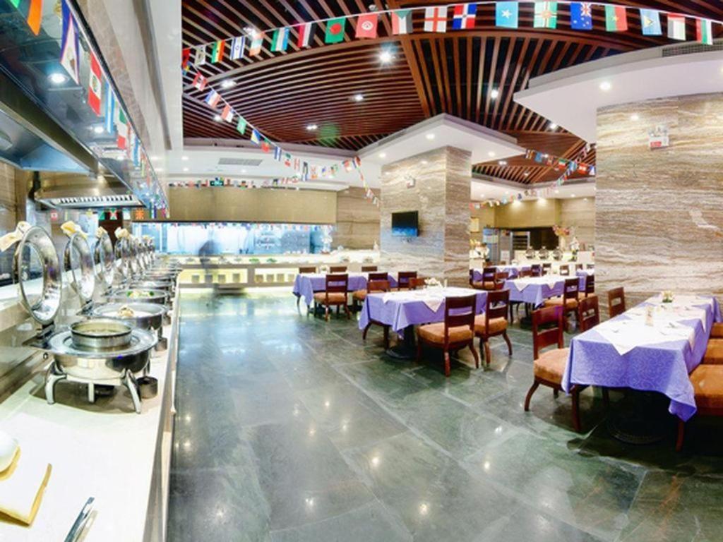Royal Duke Cherrabah Hotel Zhongshan Zhongshan  Bagian luar foto