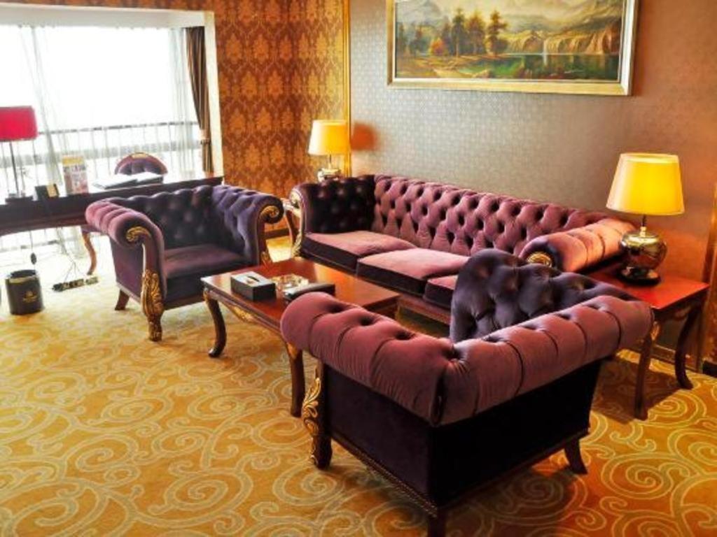 Royal Duke Cherrabah Hotel Zhongshan Zhongshan  Bagian luar foto