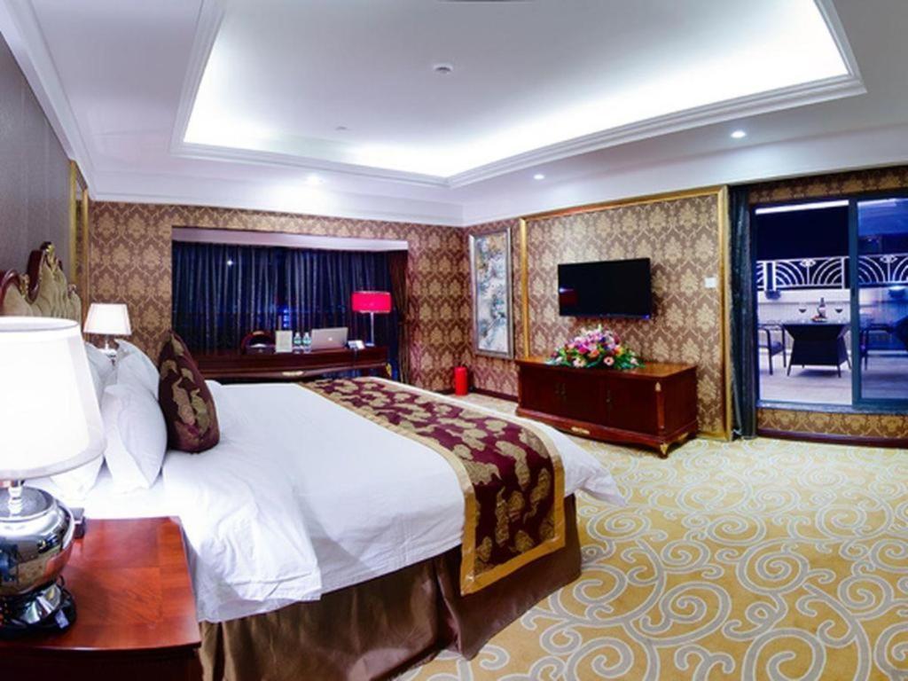 Royal Duke Cherrabah Hotel Zhongshan Zhongshan  Bagian luar foto