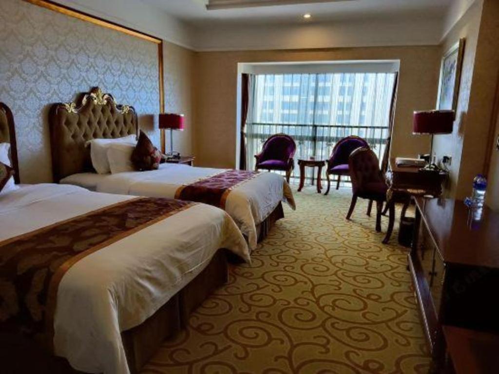 Royal Duke Cherrabah Hotel Zhongshan Zhongshan  Bagian luar foto